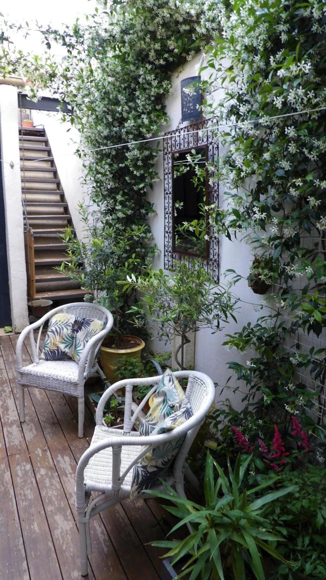 Le Petit Patio Bed & Breakfast Aigues-Mortes Eksteriør bilde